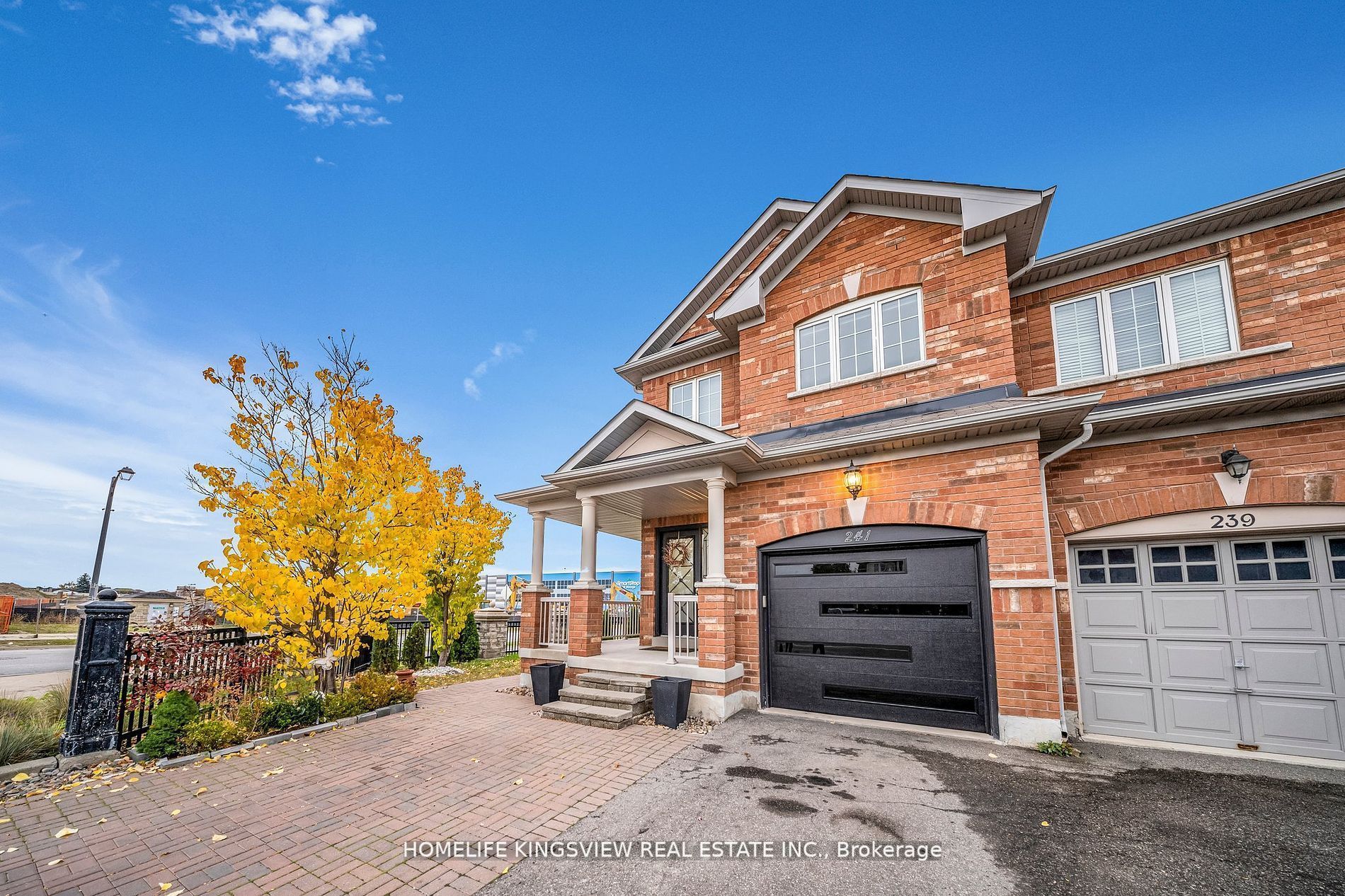 241 Canada Drive Property Photo 4