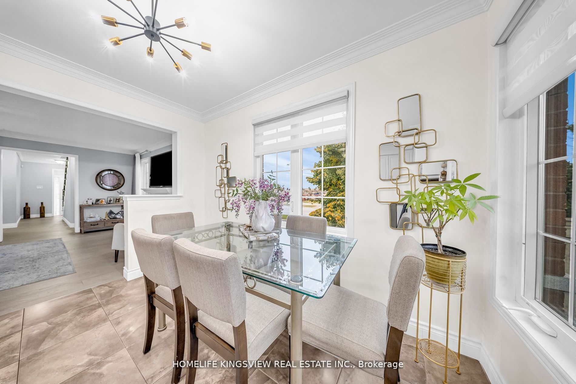 241 Canada Drive Property Photo 12