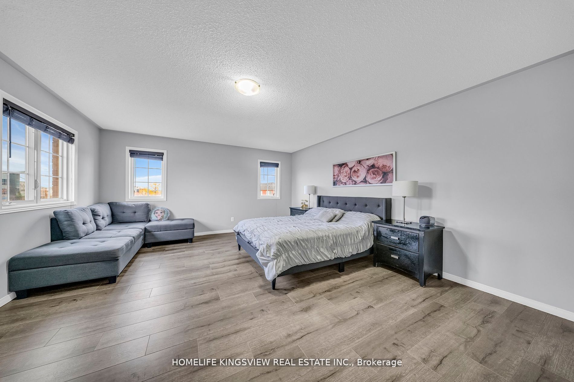 241 Canada Drive Property Photo 18