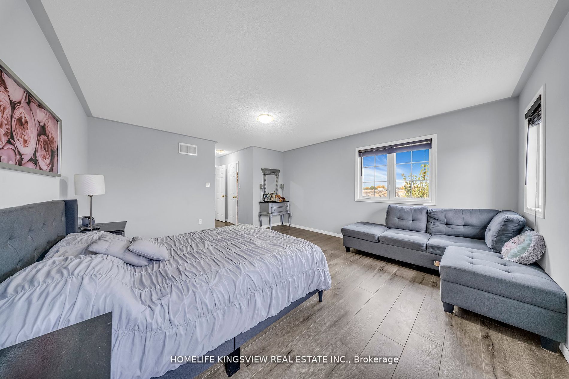 241 Canada Drive Property Photo 19