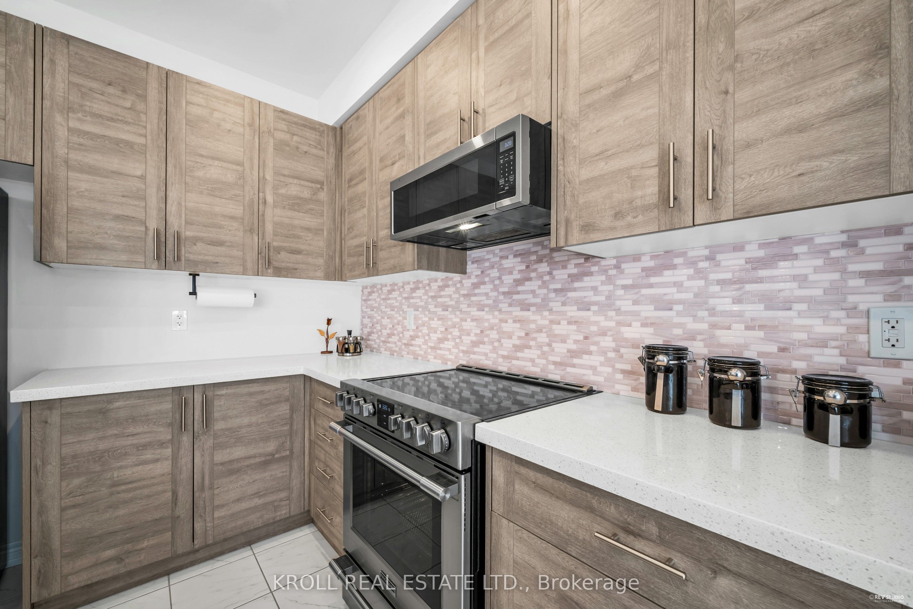 26 Frederick Taylor Way Property Photo 15