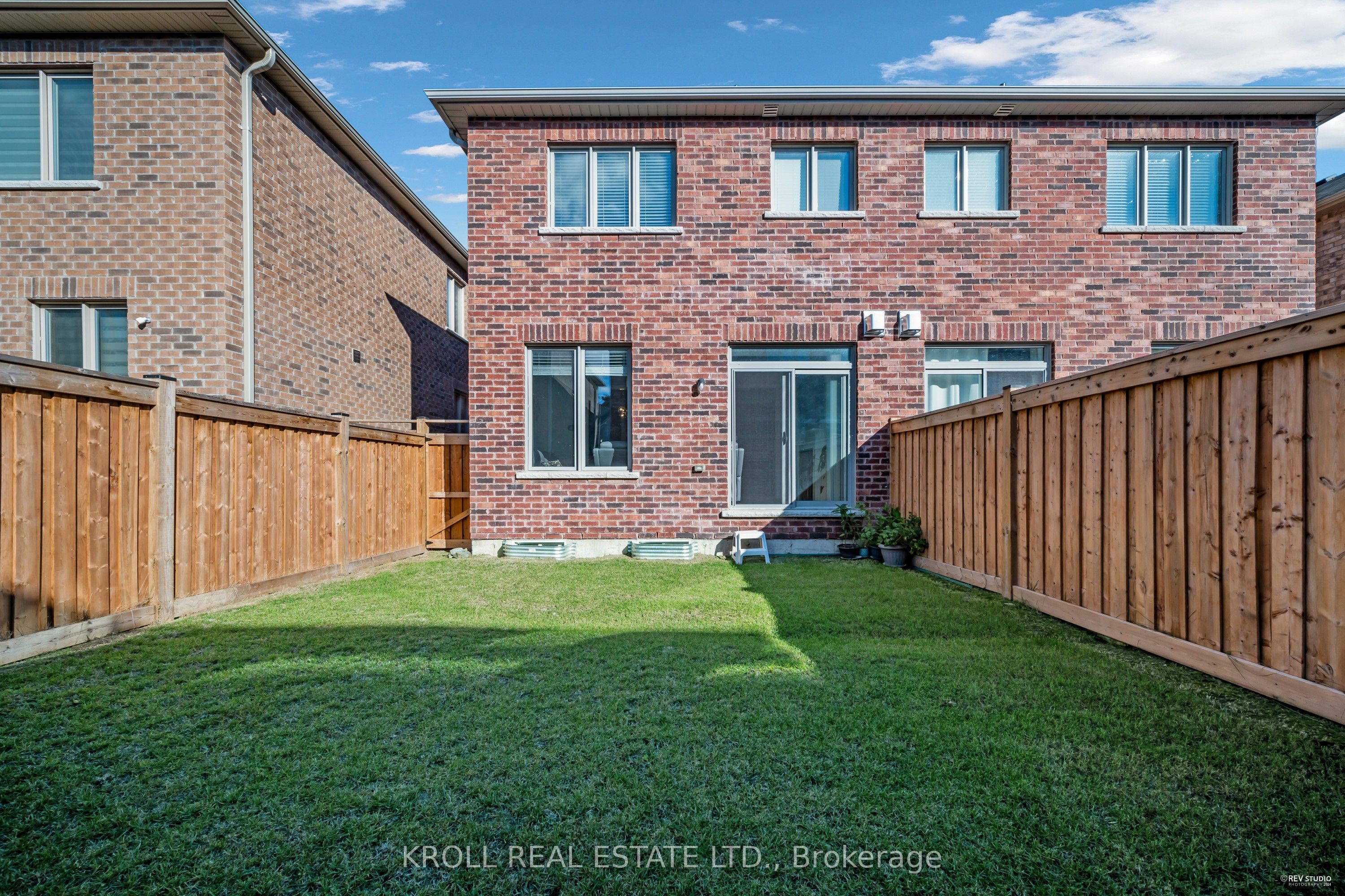 26 Frederick Taylor Way Property Photo 40