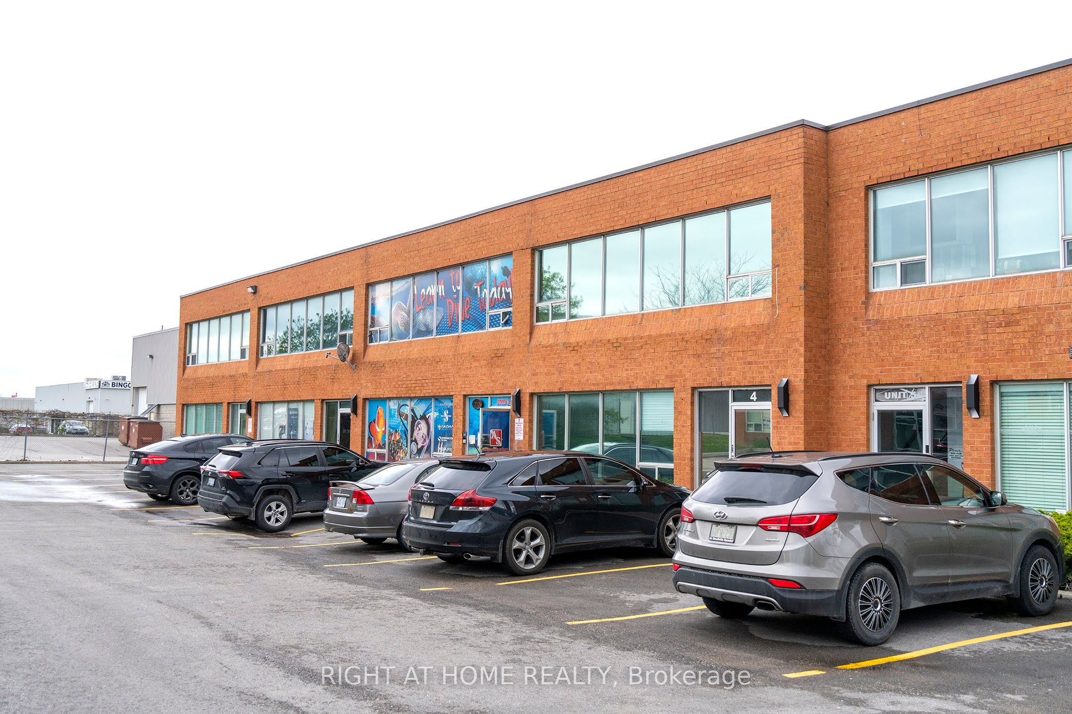 350 Harry Walker Parkway N 3 Property Photo 17