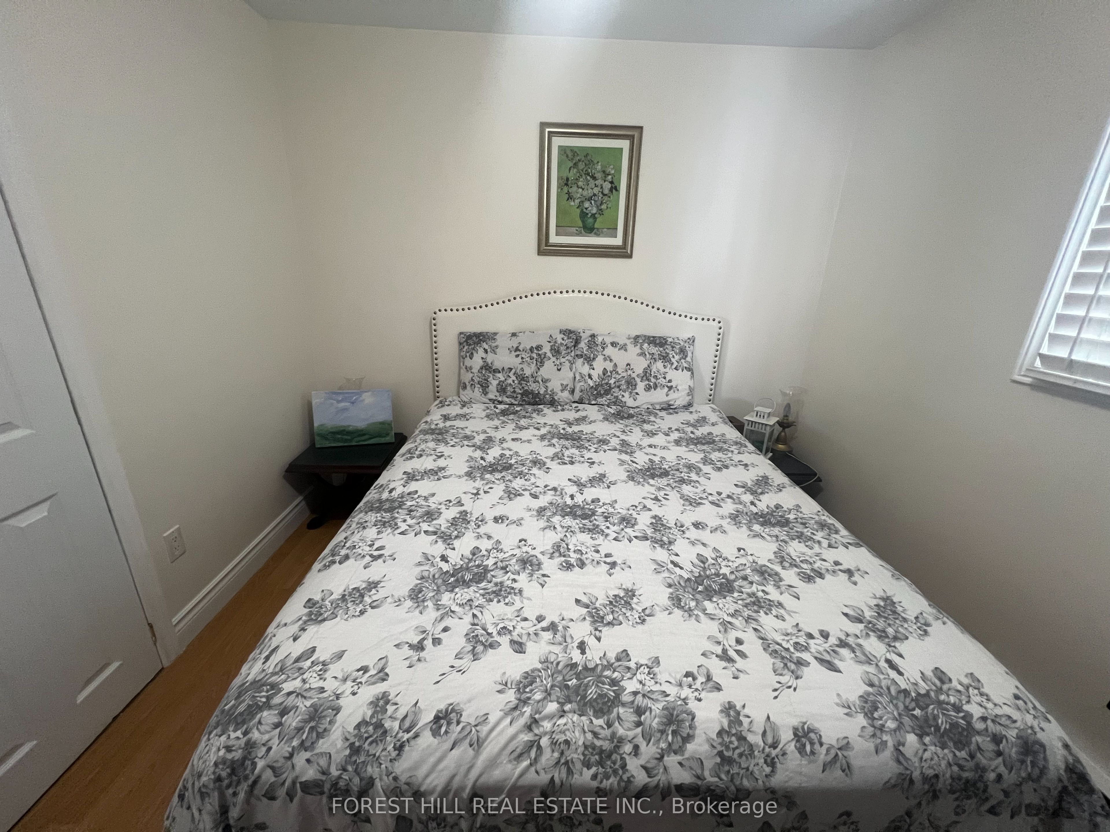 3944 Lakeview Road Property Photo 8