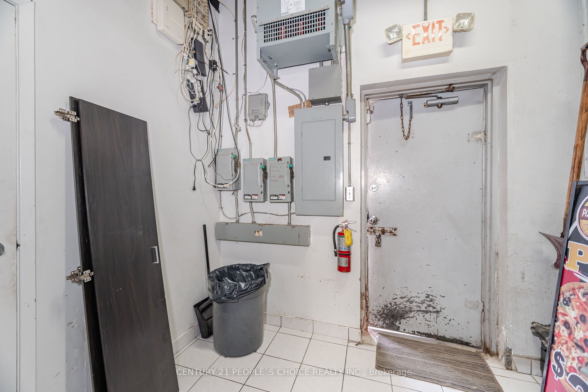 #8 - 8565 Highway 27 Road Property Photo 33