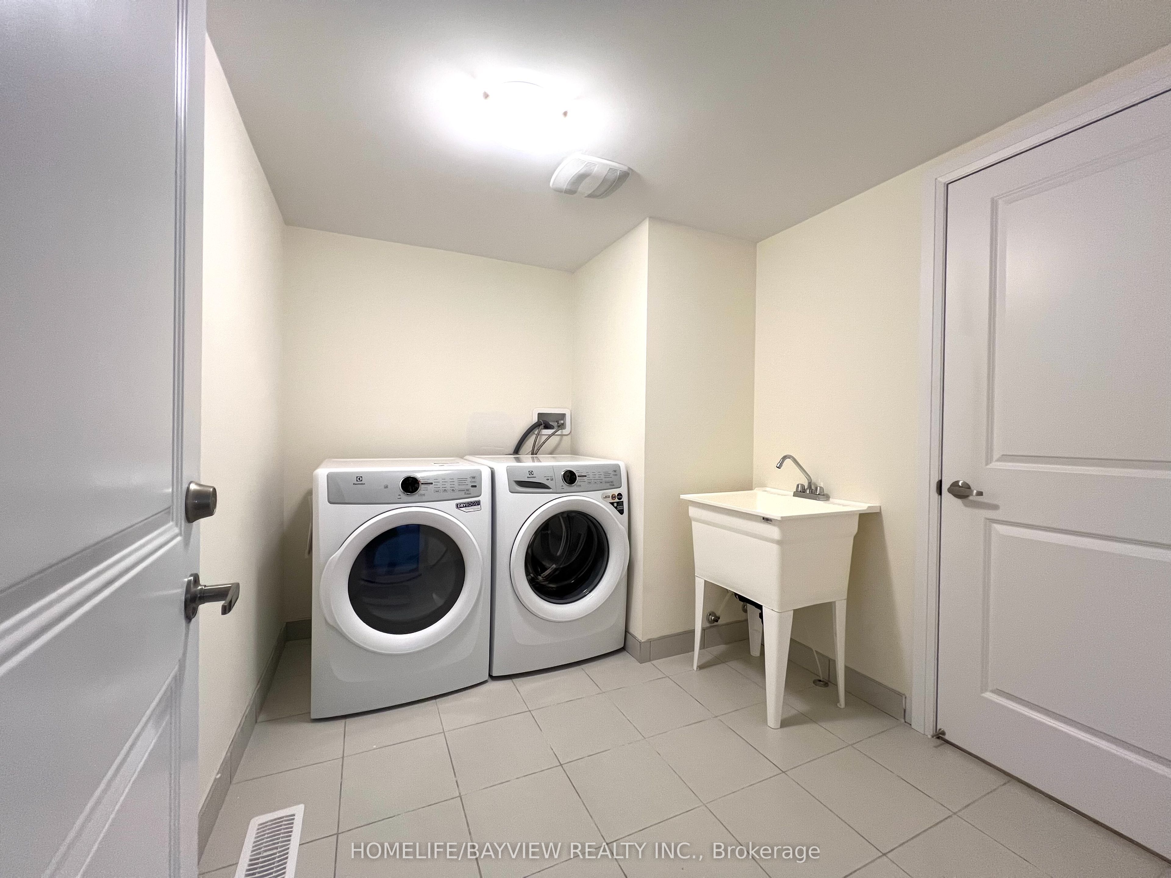 82 Lunay Drive Property Photo 12