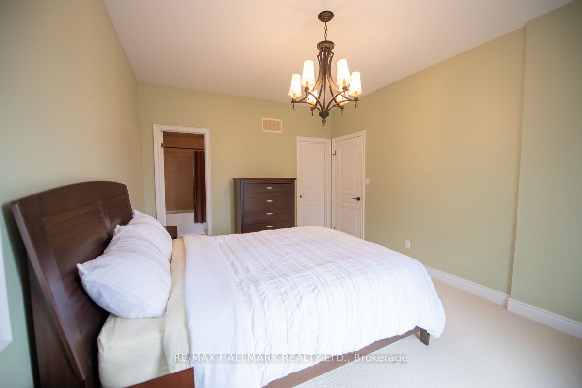350 Paradelle Drive Property Photo 31