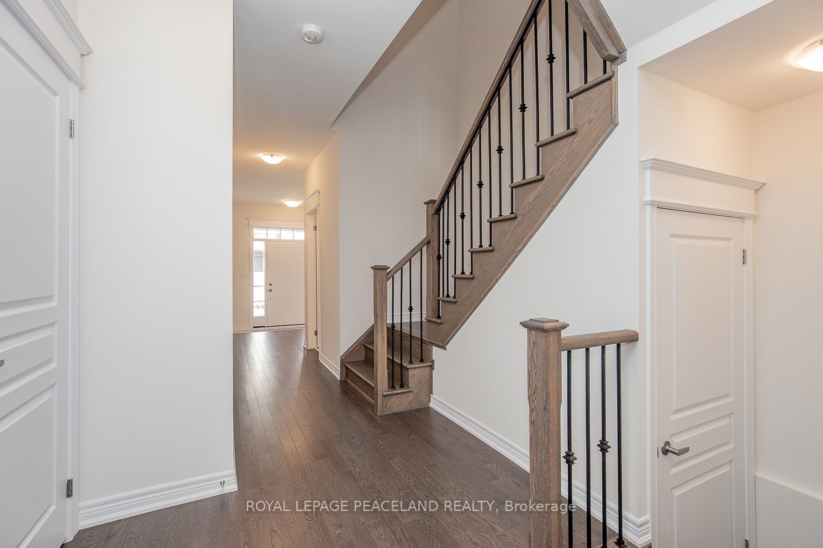 55 Thornapple Lane Property Photo 9
