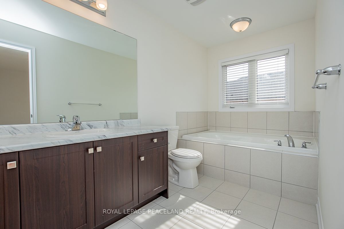 55 Thornapple Lane Property Photo 12