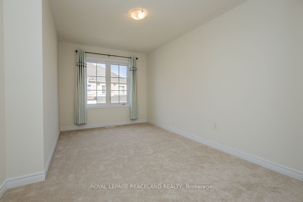 55 Thornapple Lane Property Photo 15
