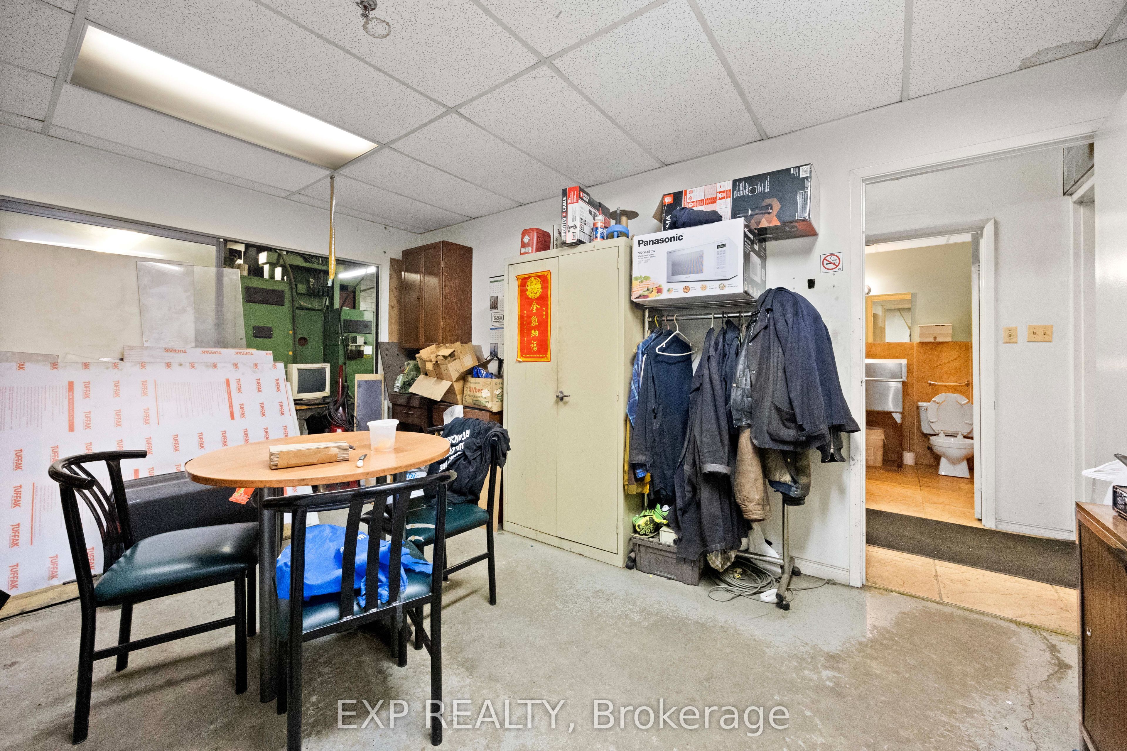 #1 And 2 - 201 Spinnaker Way Property Photo 6
