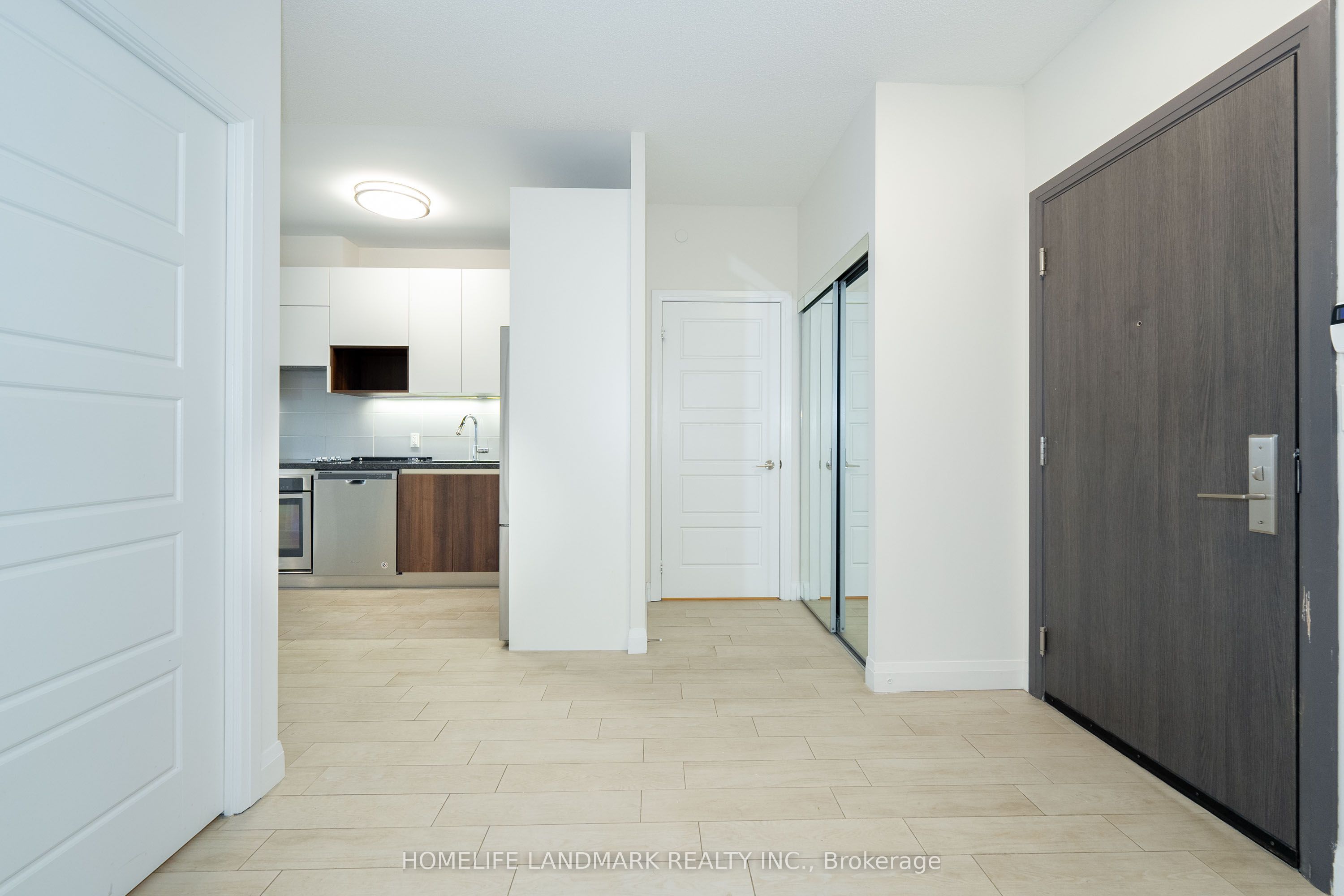 #1909 - 15 Water Walk Drive Property Photo 7