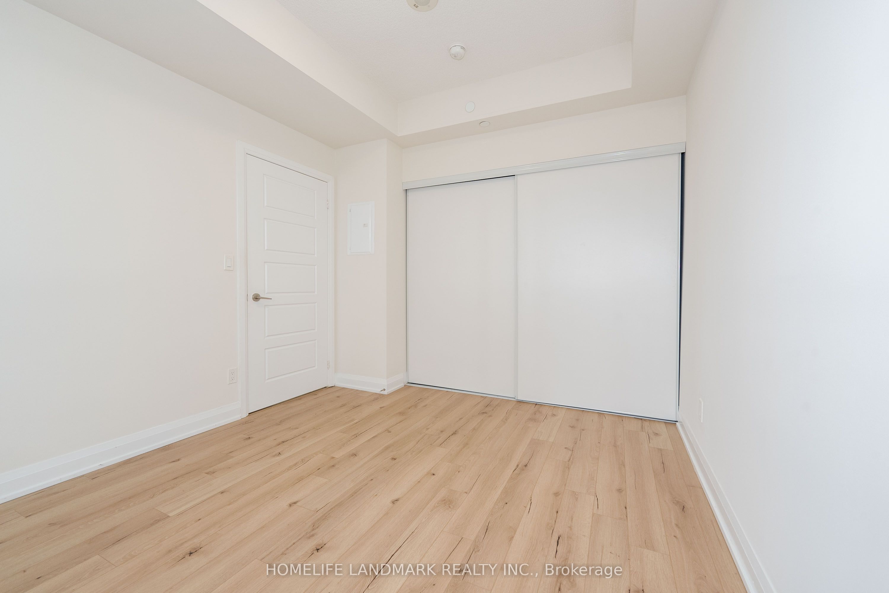 #1909 - 15 Water Walk Drive Property Photo 20