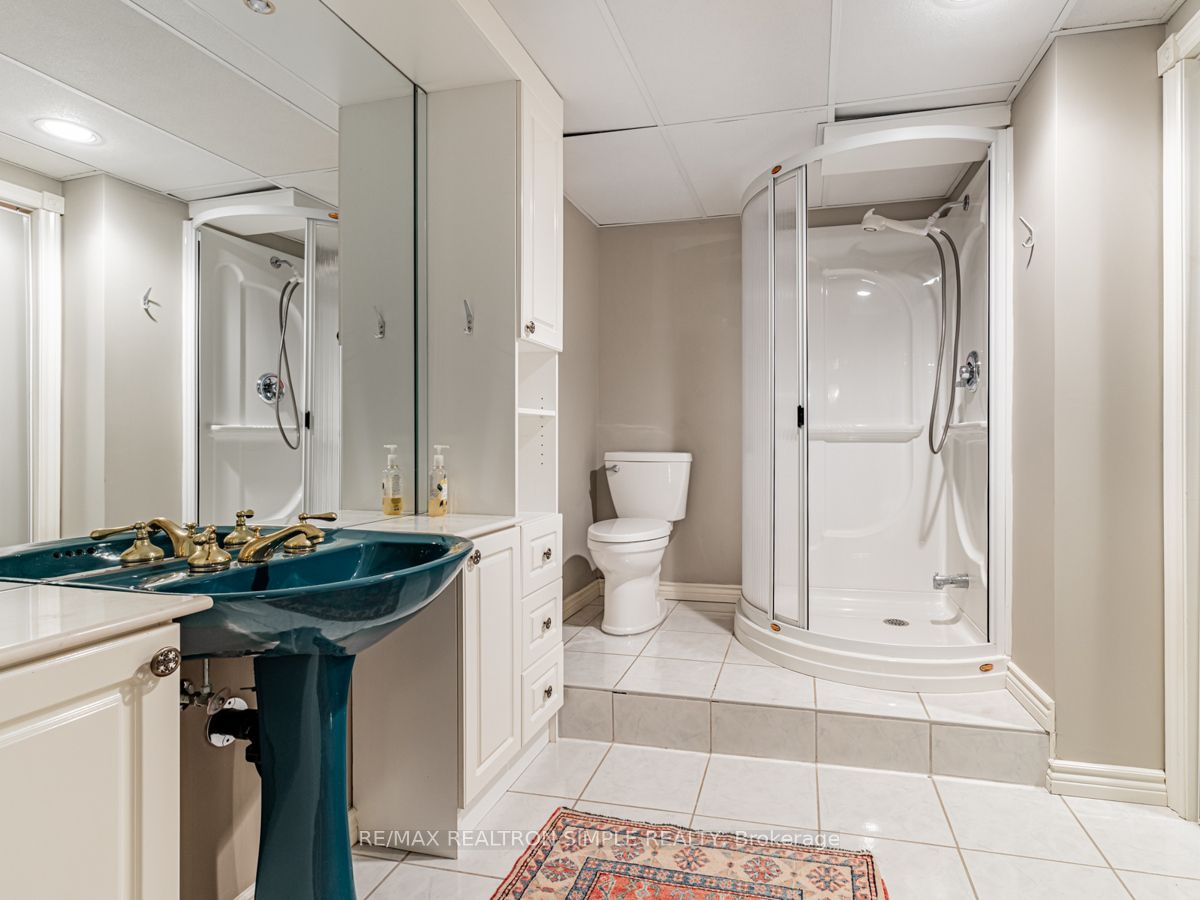 90 Treegrove Circle Property Photo 40
