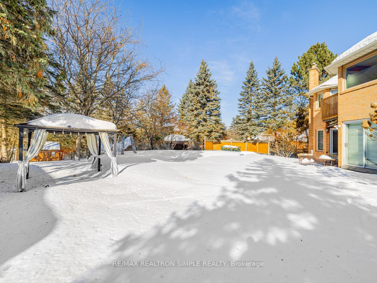 90 Treegrove Circle Property Photo 42
