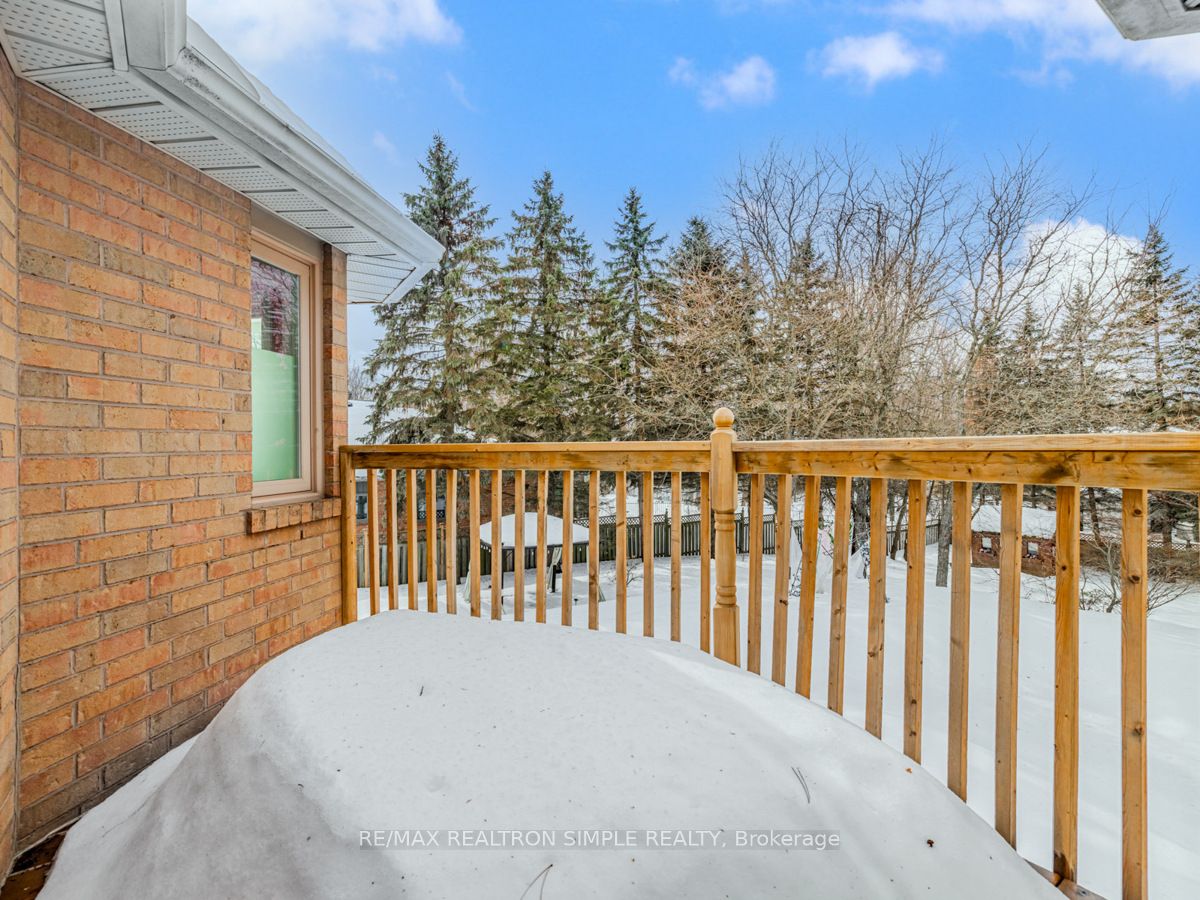 90 Treegrove Circle Property Photo 45