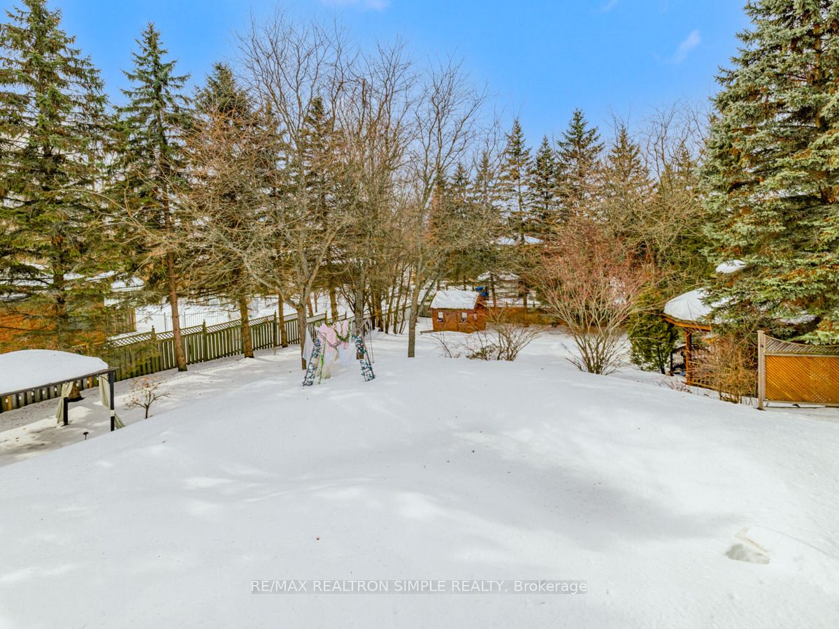 90 Treegrove Circle Property Photo 46
