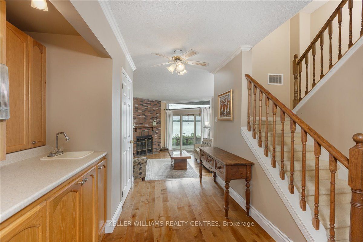 17 Davy Point Circle Property Photo 8