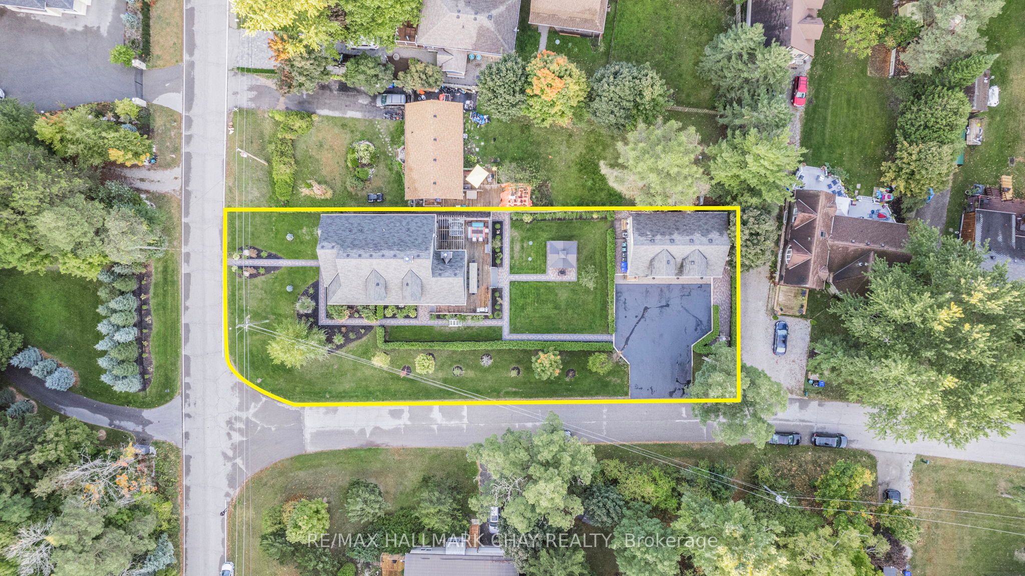 3967 Guest Road Property Photo 2