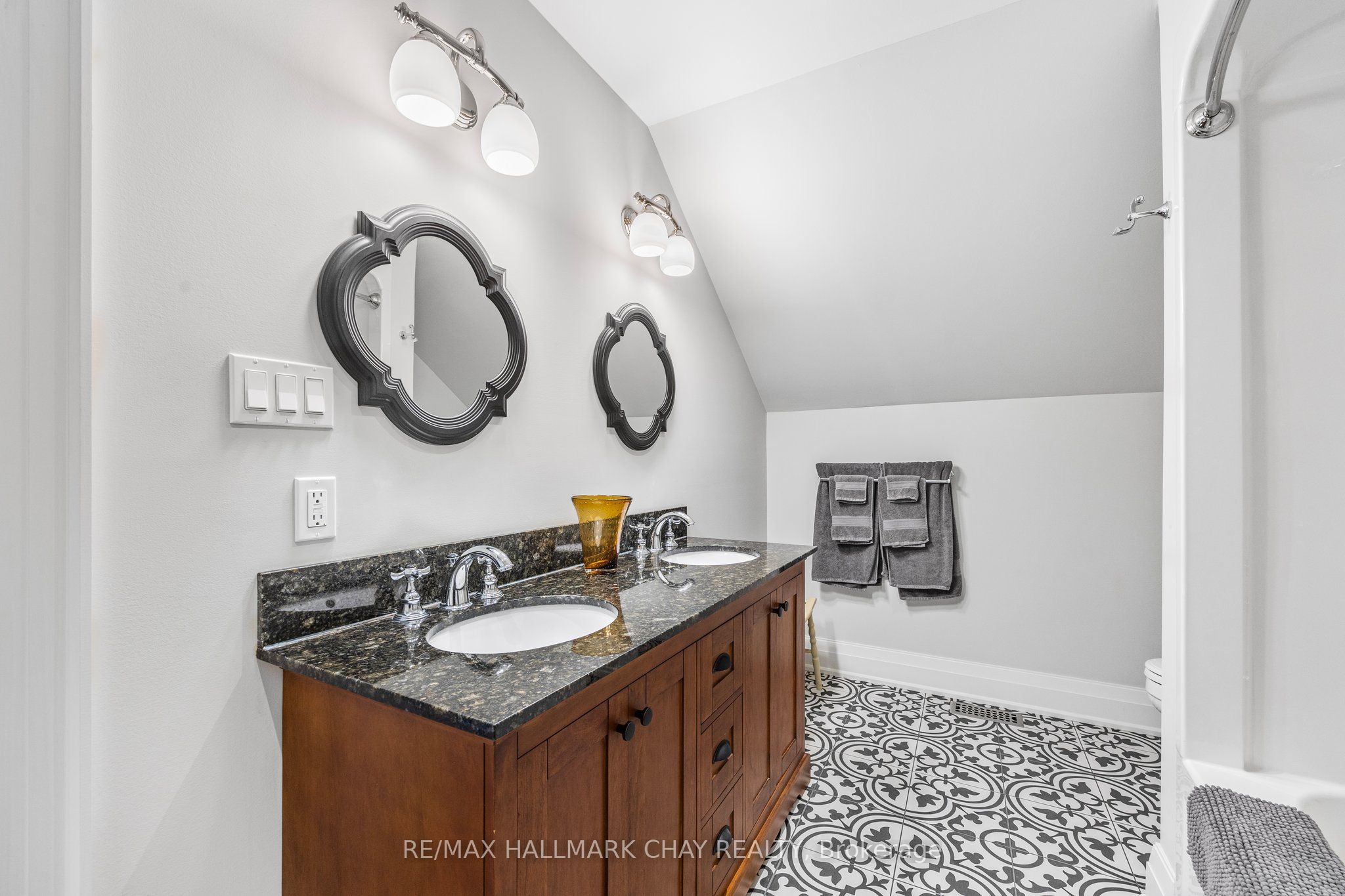 3967 Guest Road Property Photo 26