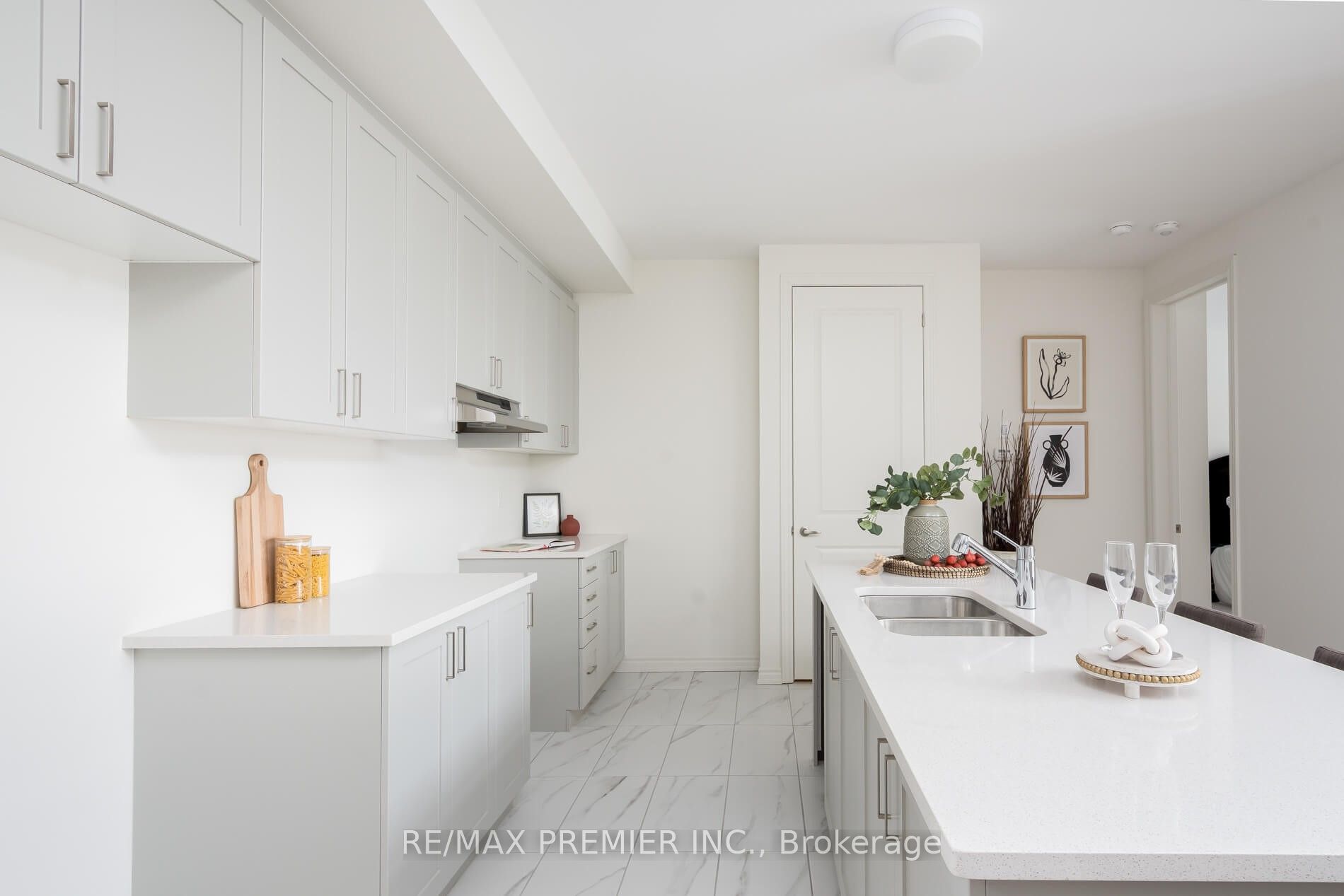 11 Primrose Heights Property Photo 14