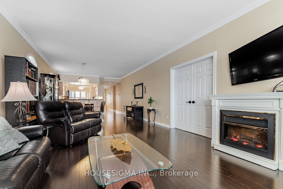 #17 - 520 Silken Laumann Drive Property Photo 5
