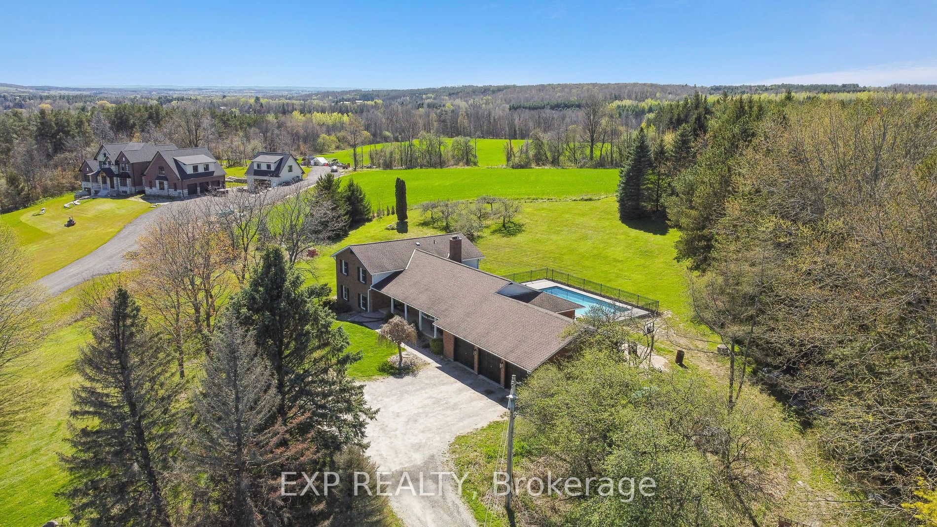 2298 15th Sideroad Property Photo 31