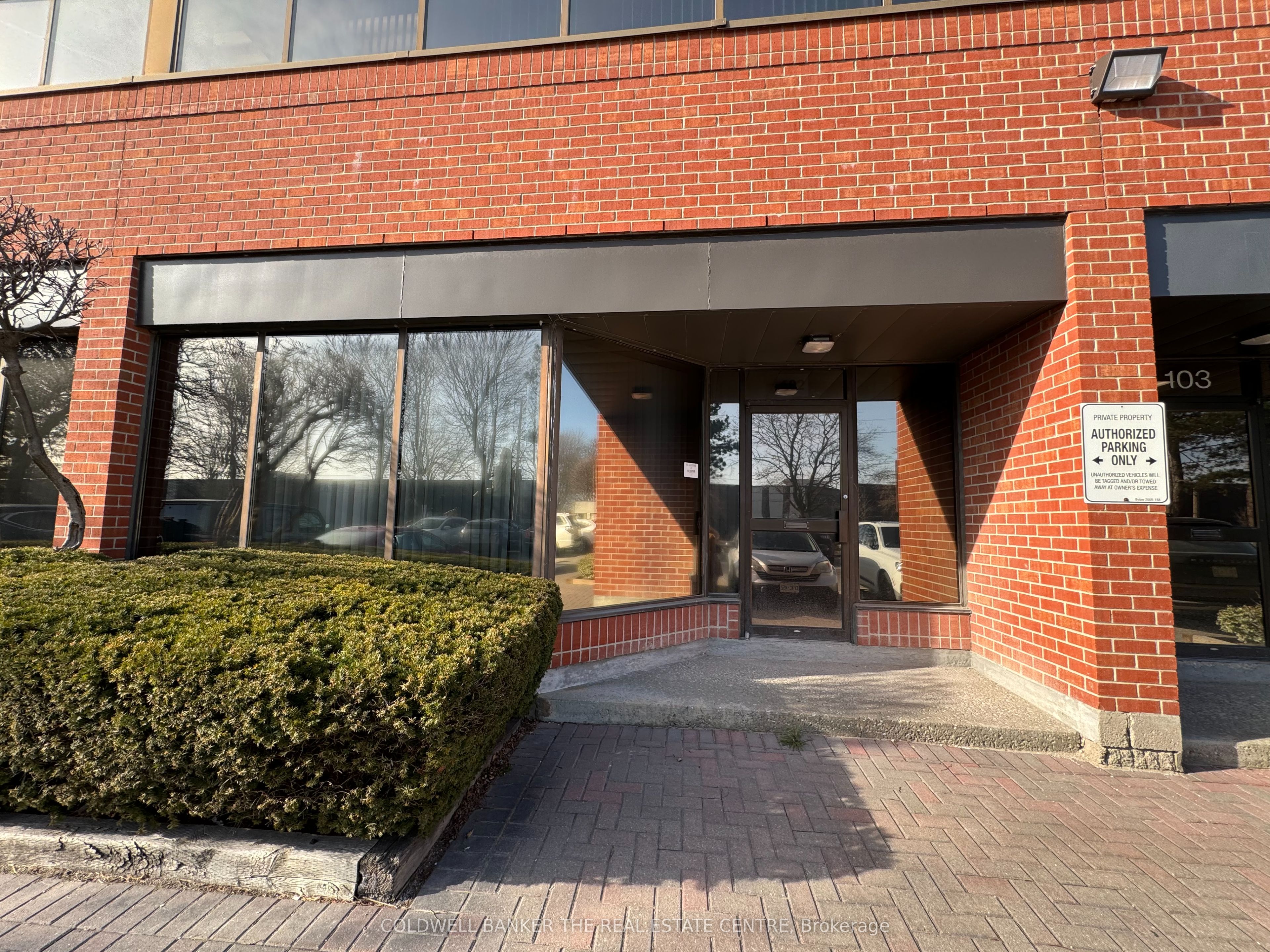 #102 - 16 Esna Park Drive Property Photo 1