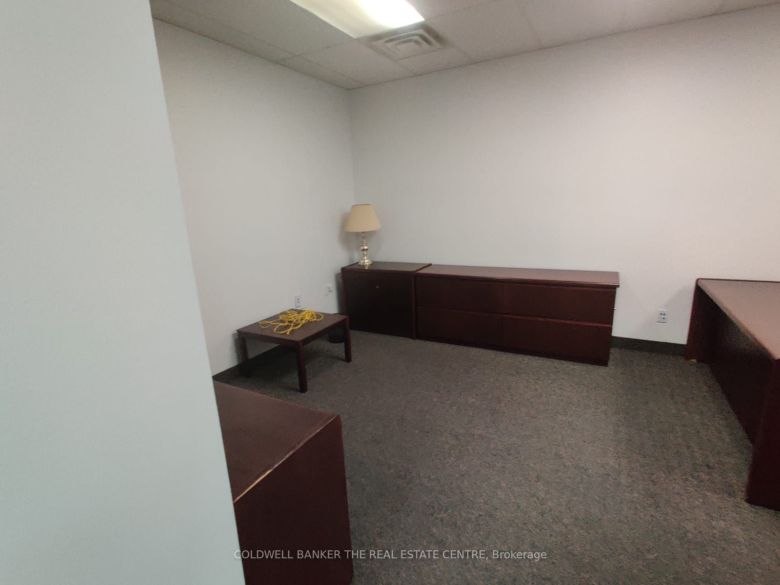 #102 - 16 Esna Park Drive Property Photo 4