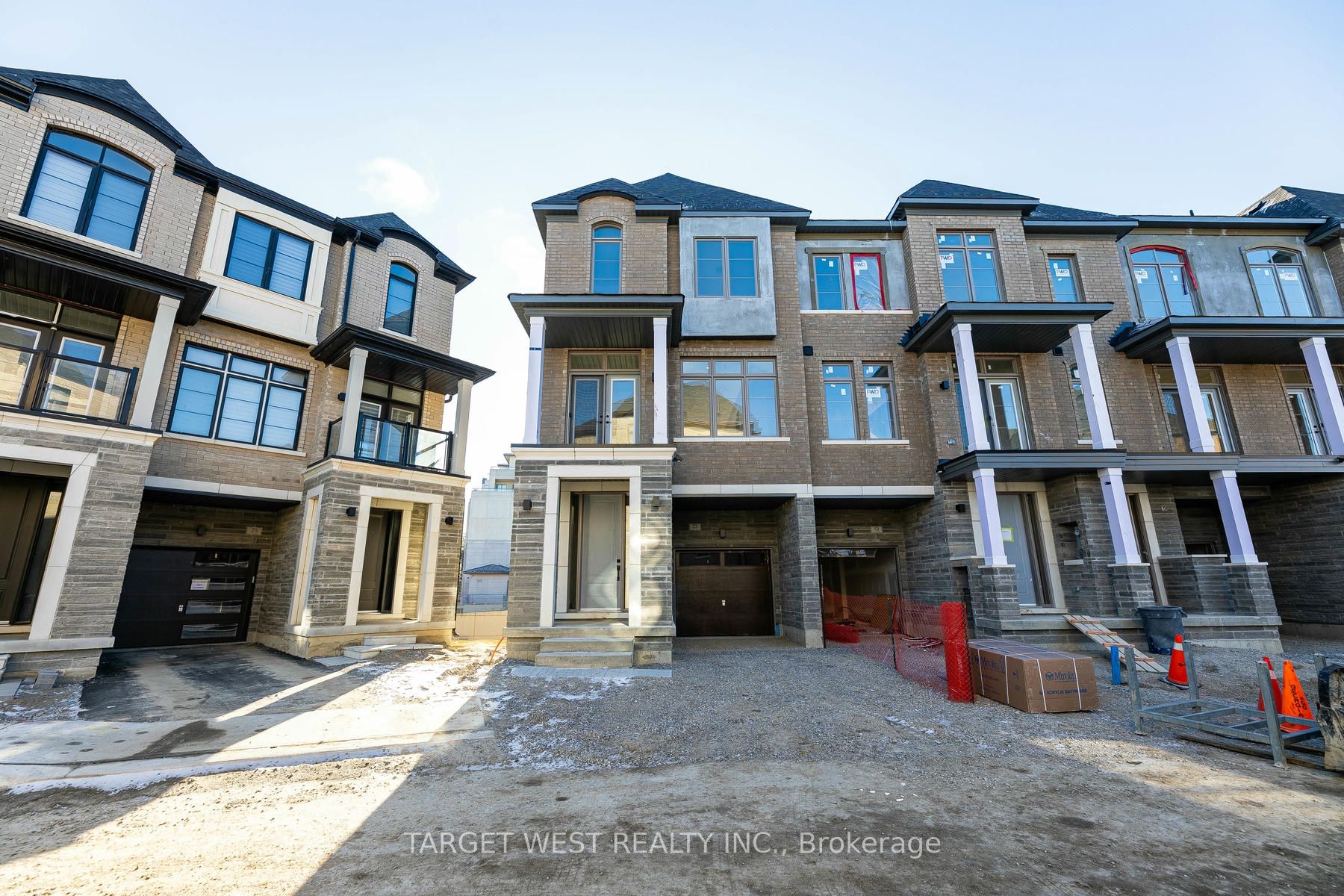 23 Archamault Way Property Photo 1