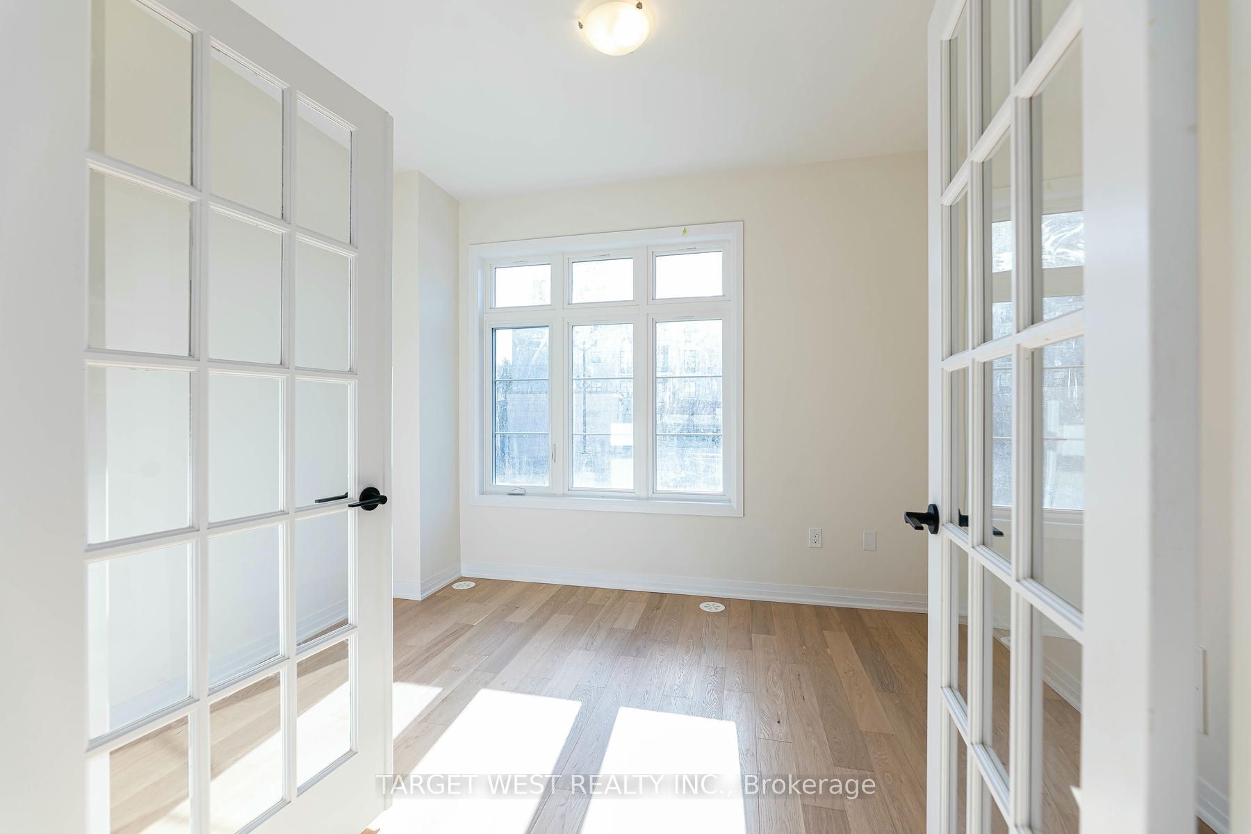 23 Archamault Way Property Photo 8