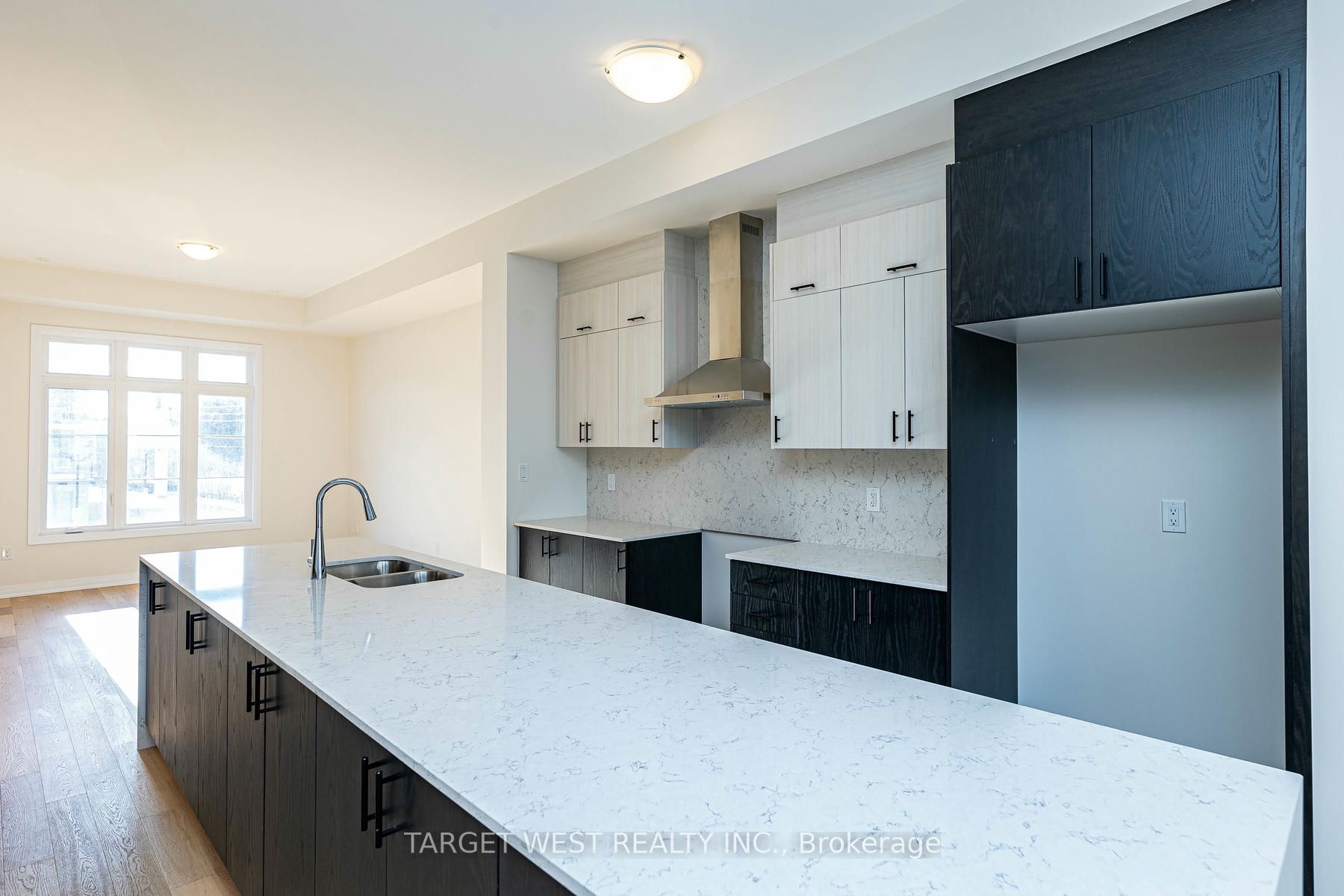 23 Archamault Way Property Photo 17