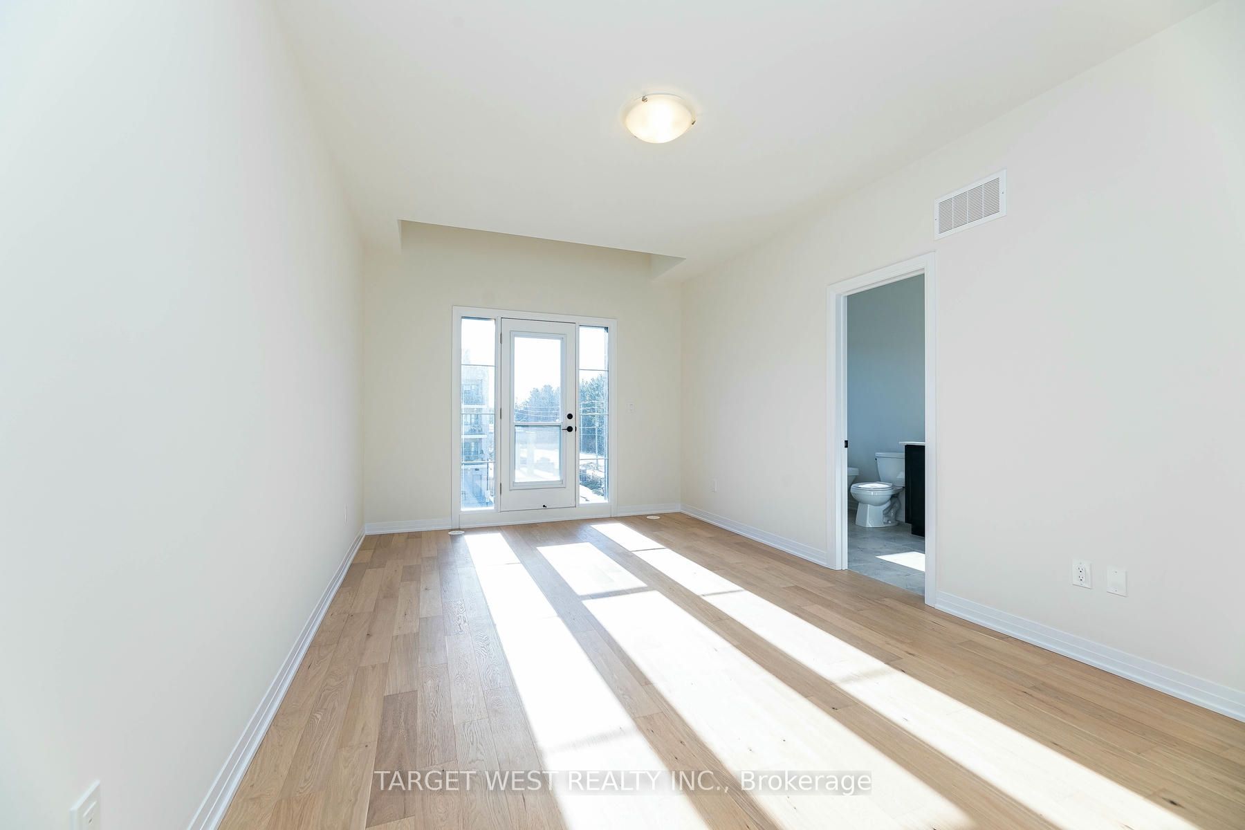 23 Archamault Way Property Photo 27