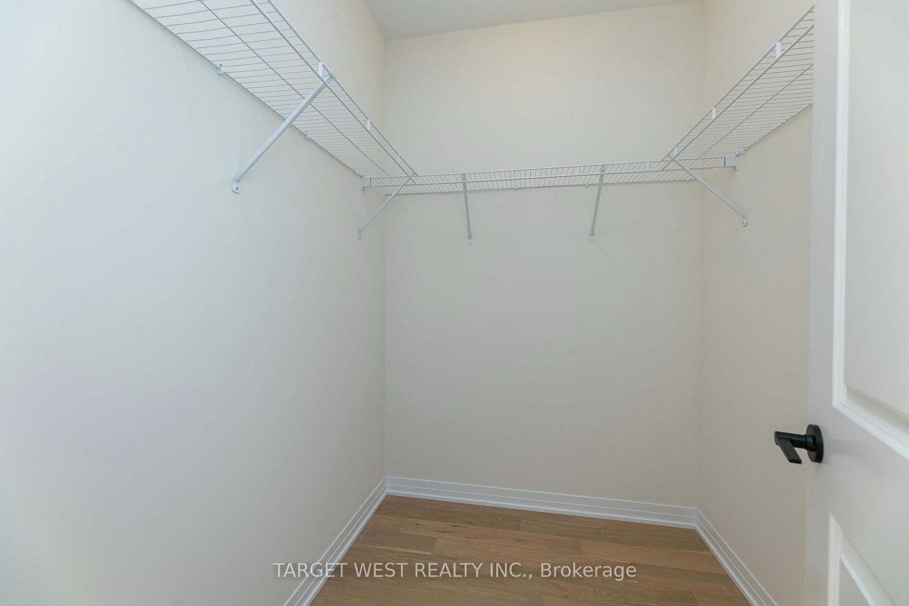 23 Archamault Way Property Photo 31