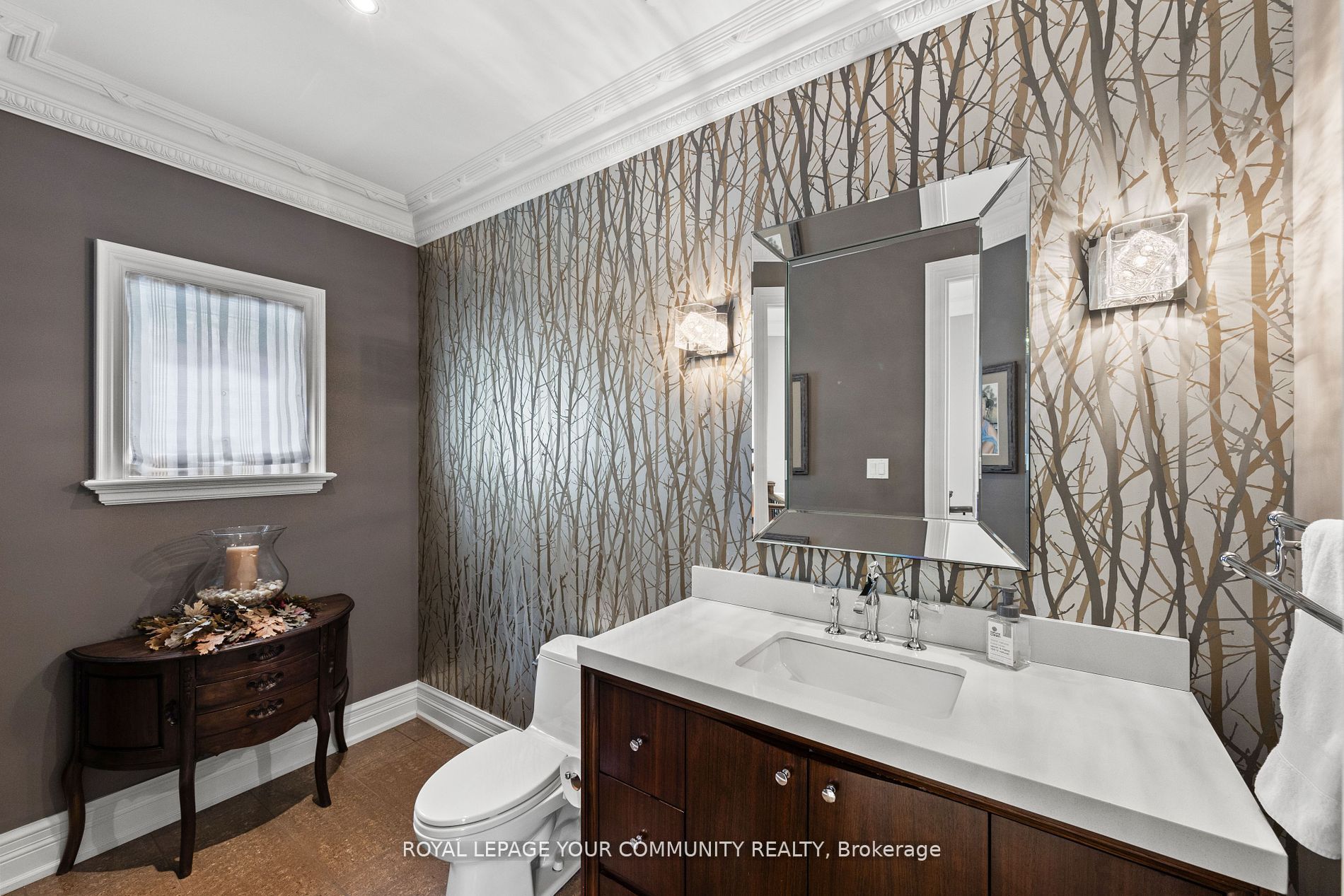 6 Magistrale Court Property Photo 20