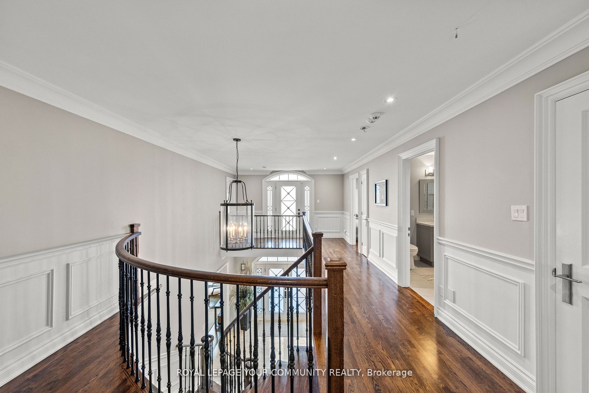 6 Magistrale Court Property Photo 21