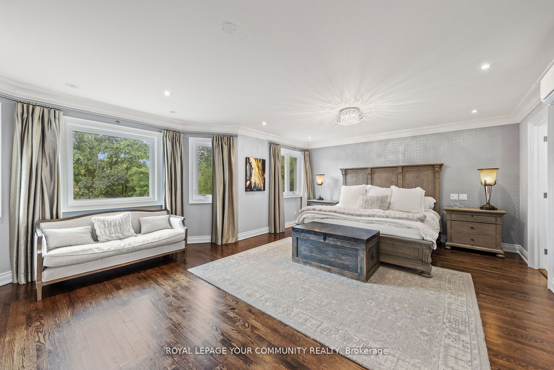 6 Magistrale Court Property Photo 22