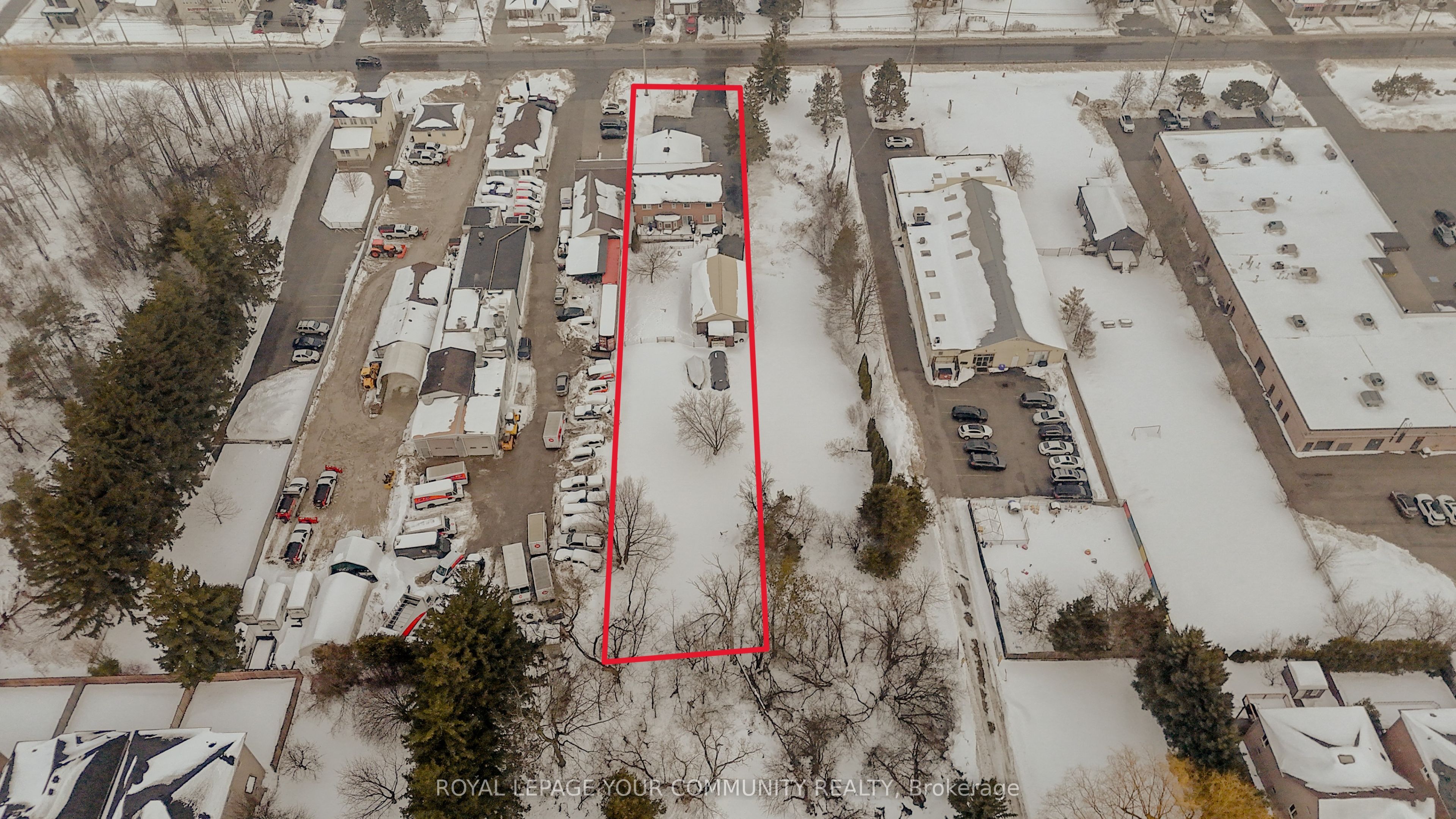 181 King Road Property Photo 2