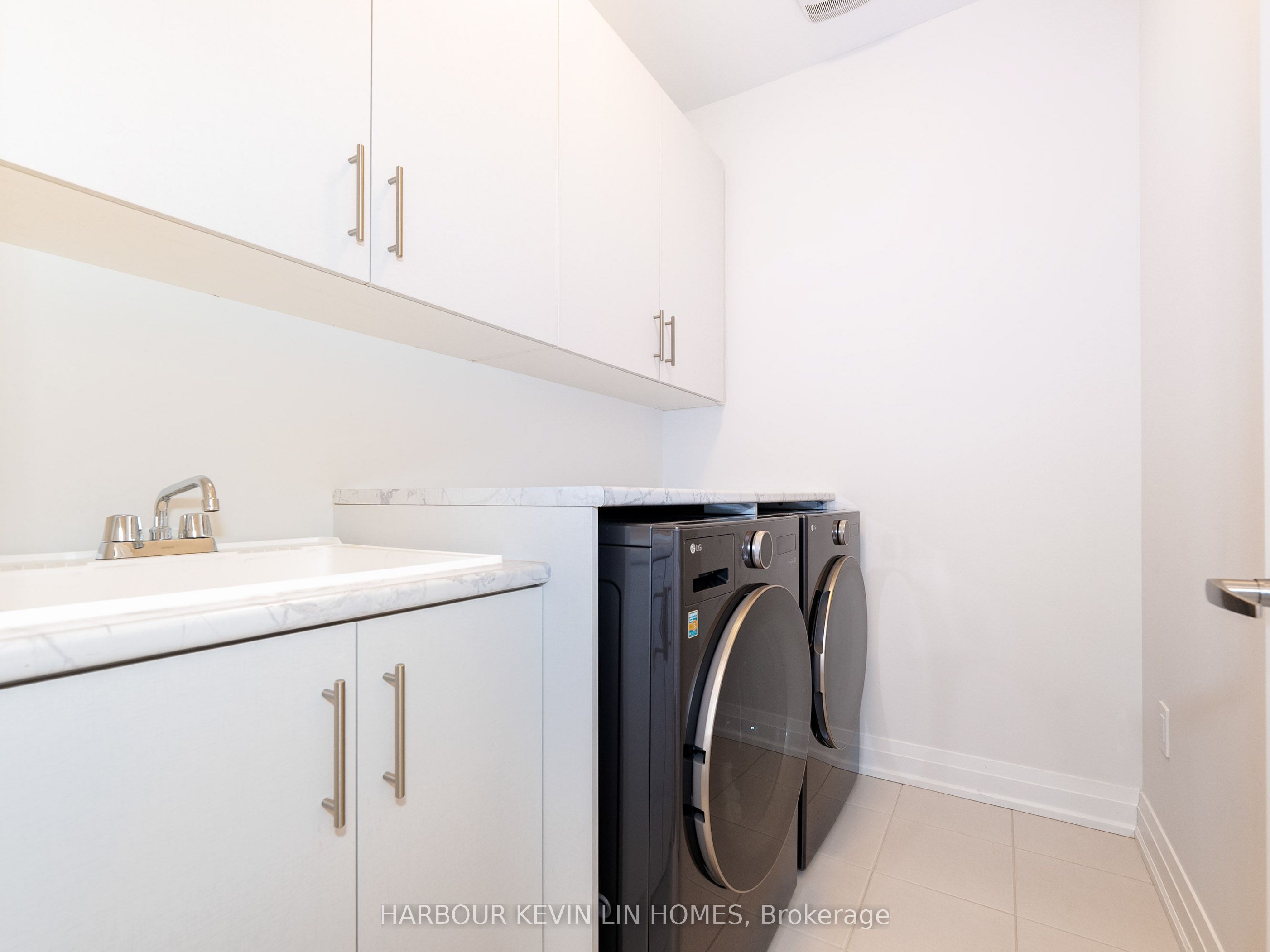 9 Backhouse Drive Property Photo 22