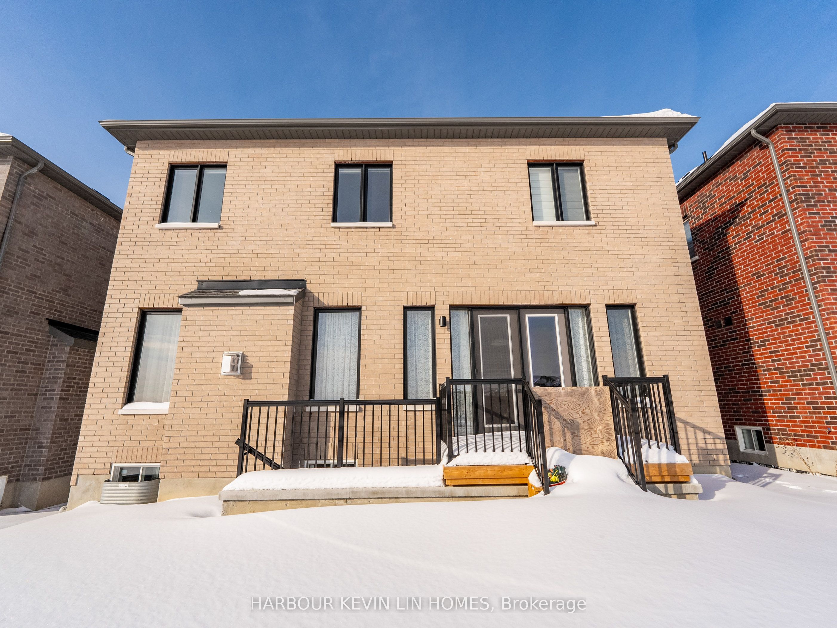 9 Backhouse Drive Property Photo 30