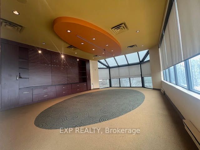 275 Renfrew Drive 208 Property Photo 15