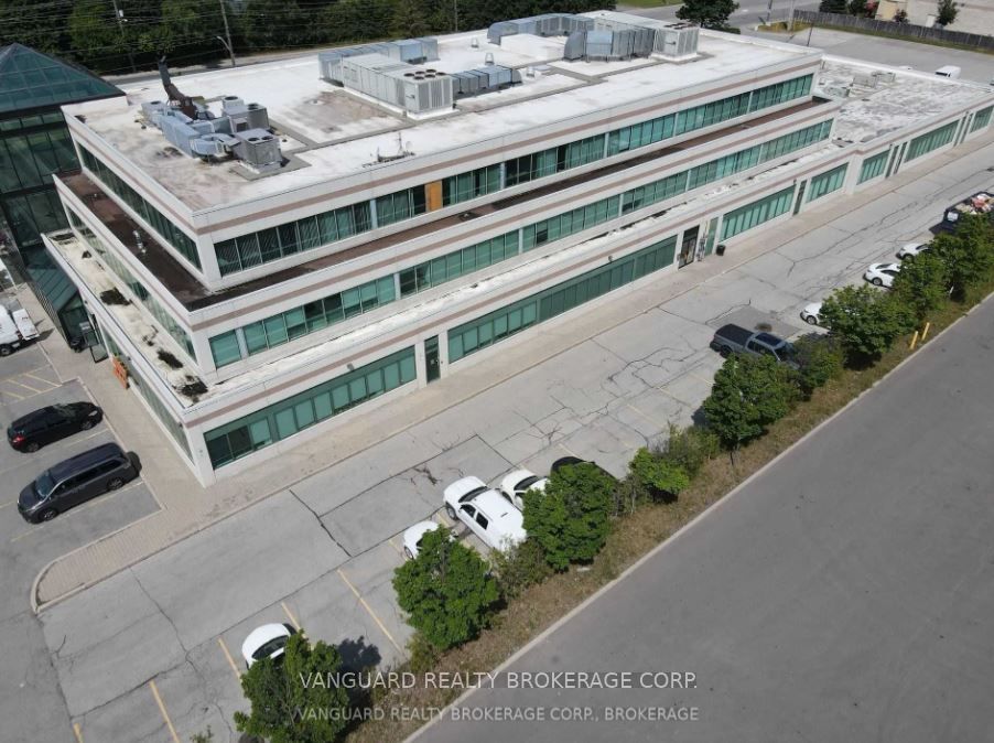 #103 - 1091 Gorham Street Property Photo 13