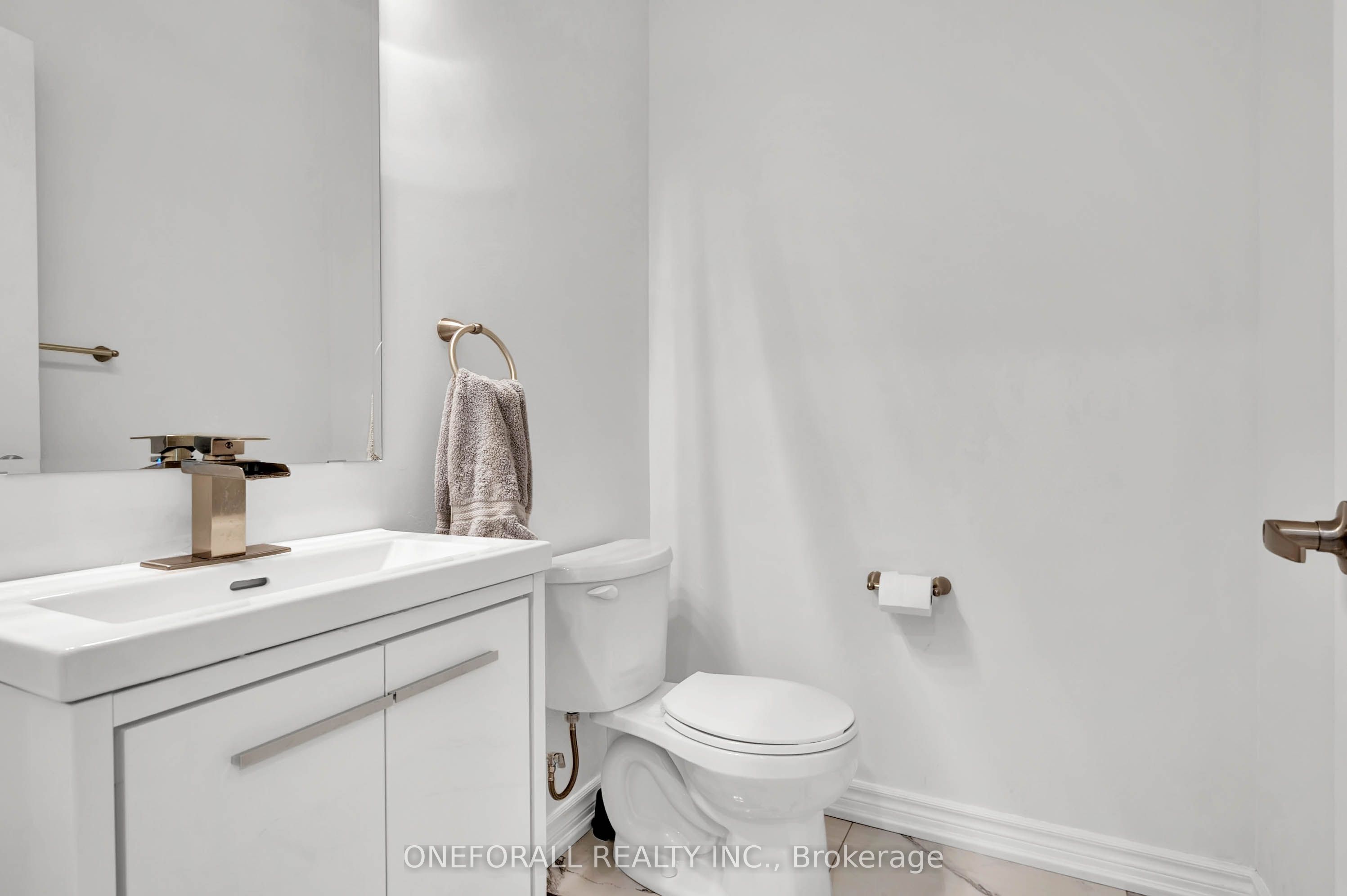 68 Wakefield Boulevard Property Photo 17