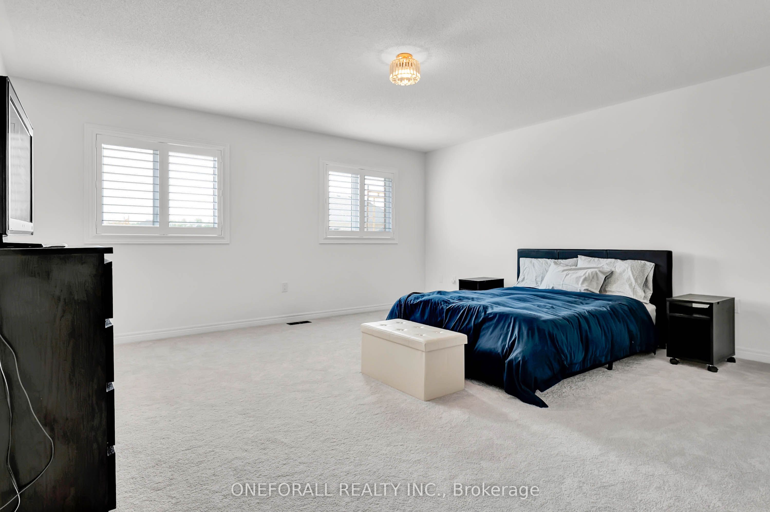 68 Wakefield Boulevard Property Photo 19