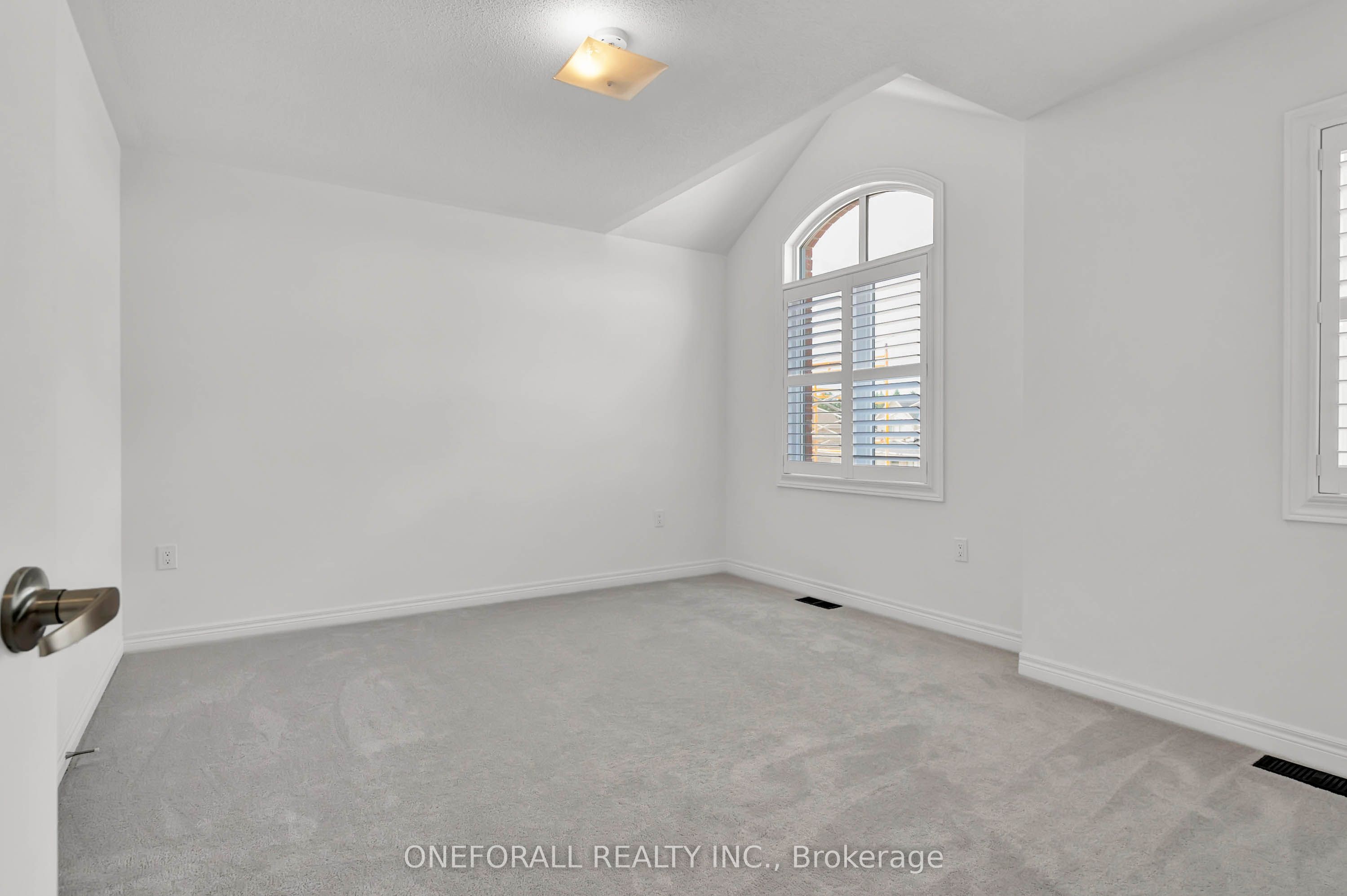 68 Wakefield Boulevard Property Photo 29