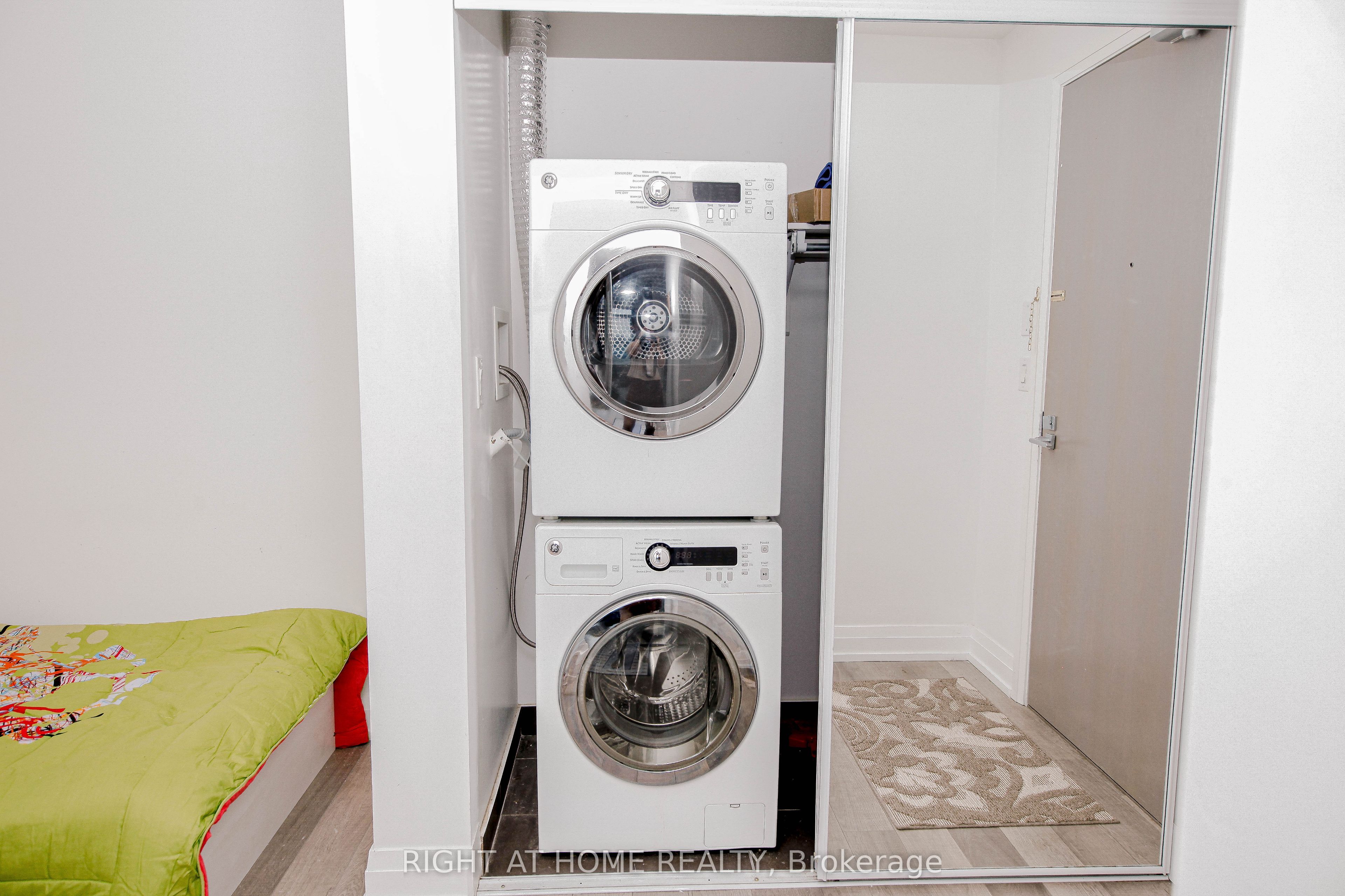 #510 - 7167 Yonge Street Property Photo 27