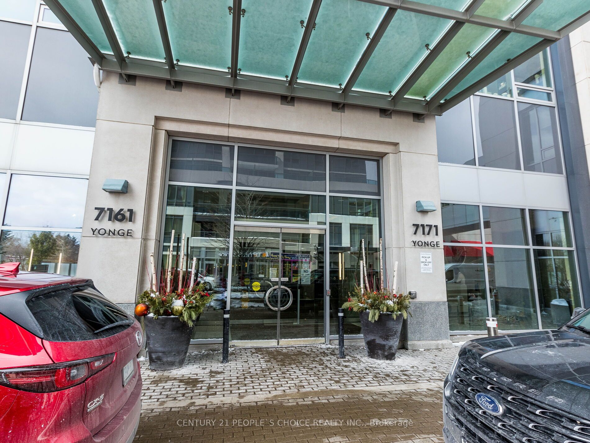 ##2232 - 7161 Yonge Street Property Photo 4