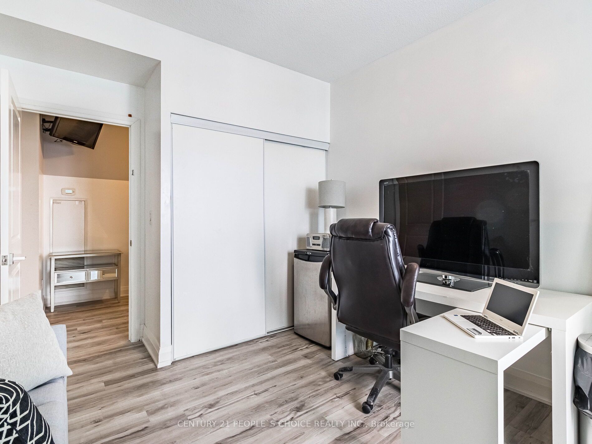 ##2232 - 7161 Yonge Street Property Photo 25