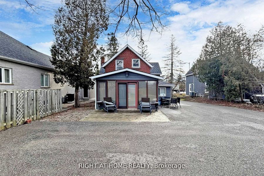 13066 Keele Street Property Photo 26