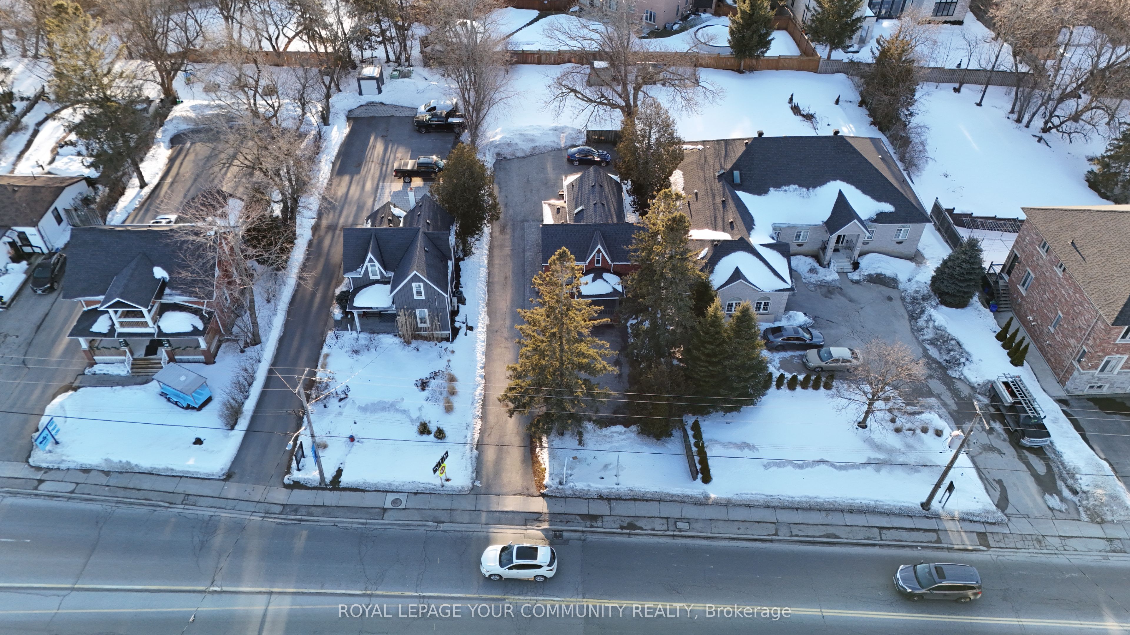 13066 Keele Street Property Photo 30